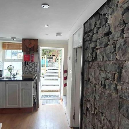Cosy Cottage In Garnant Exterior photo